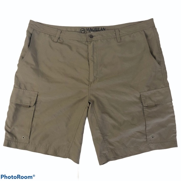 Magellan khaki shorts 42 - Picture 1 of 7